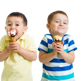 happy kids eating