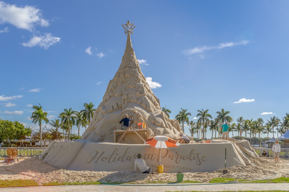West Palm Beach Christmas sand sculpture