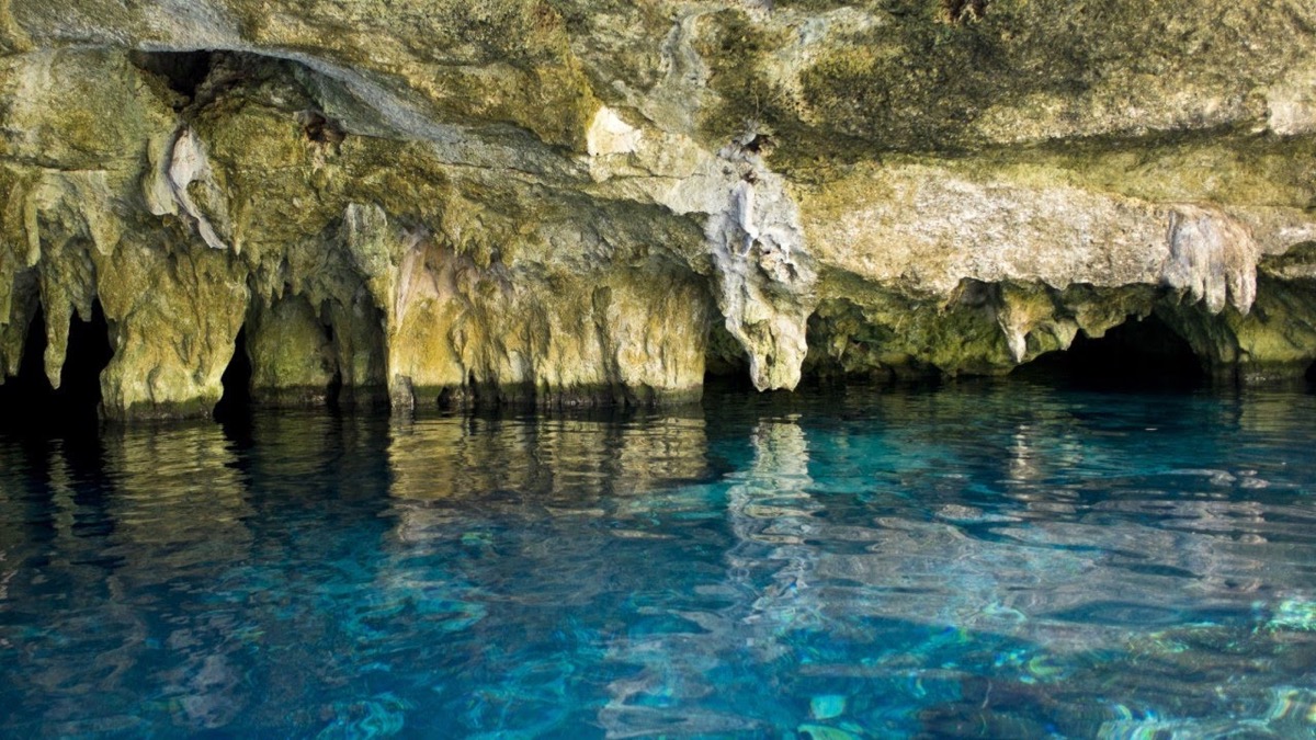 Yucatan Peninsula cave facts 2018