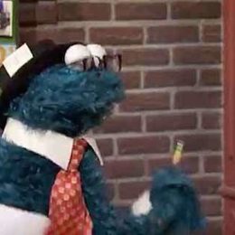 cookie monster sesame street journalism clip