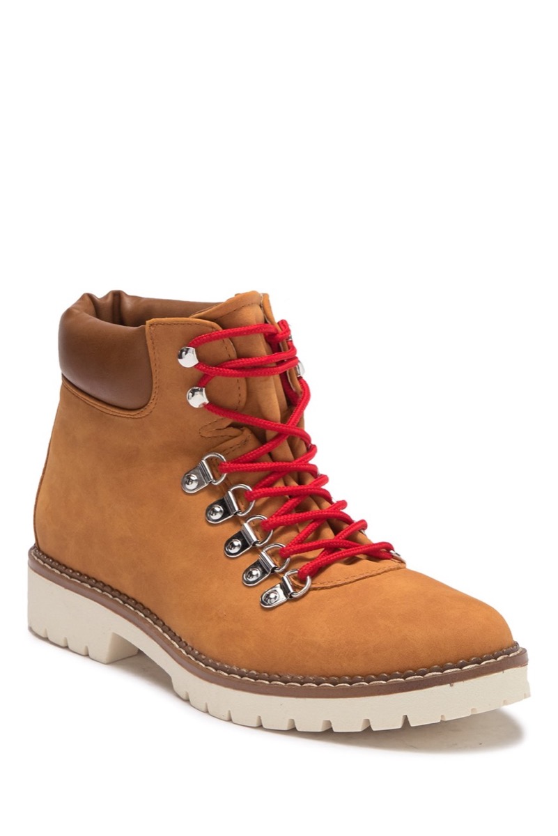 Lace-Up Snow Boots {Shopping Deals}