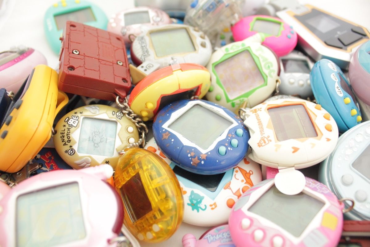 28 Toys '90s Girls Were Obsessed With