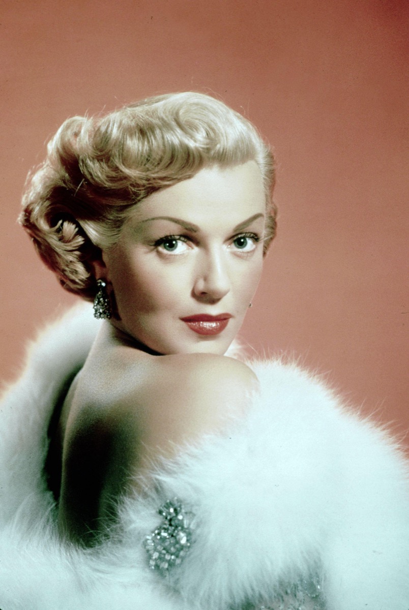 lana turner in cass timberlane with no part, hairstyles