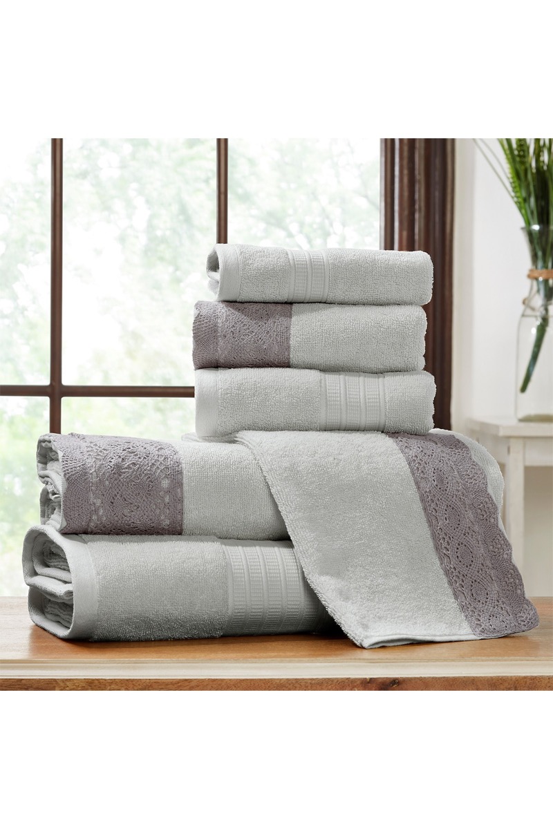 Towels From Nordstrom Rack {Save Money on Bed and Bath Items}