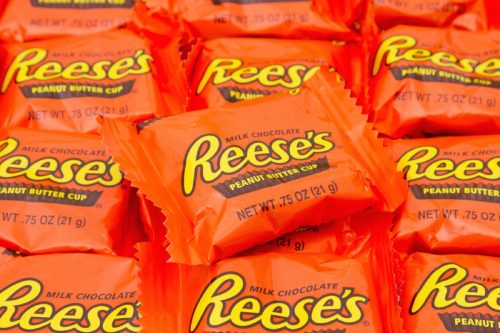 reeces peanut butter cup orange wrapping