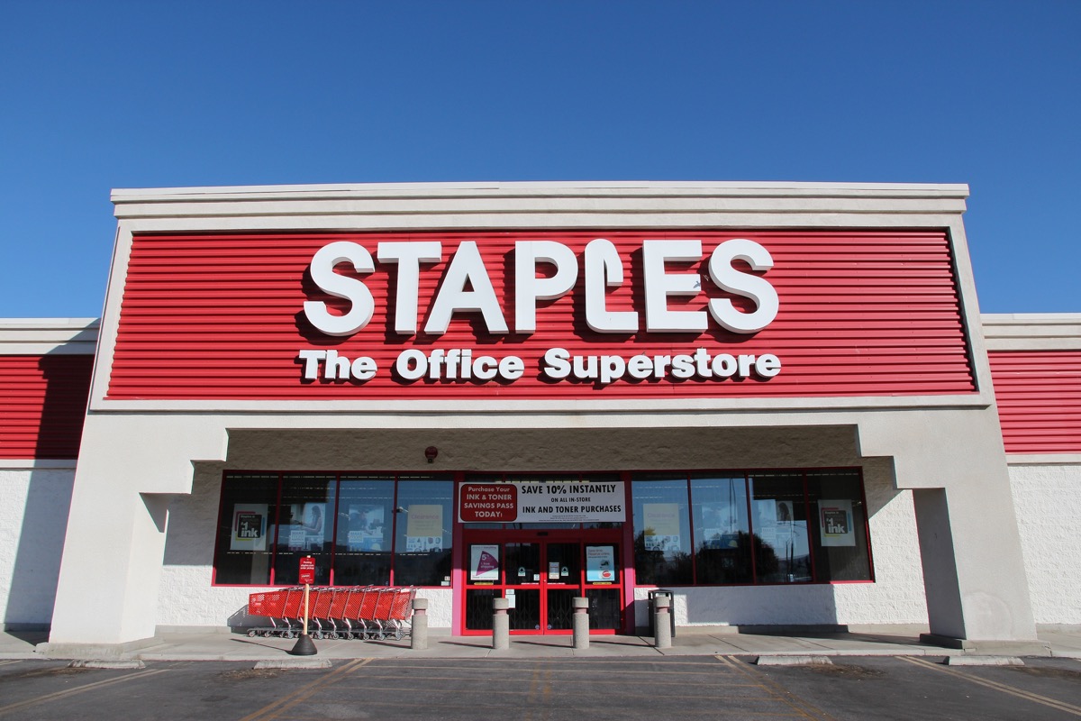 Outside of a Staples Store {Discounts For Old Items}