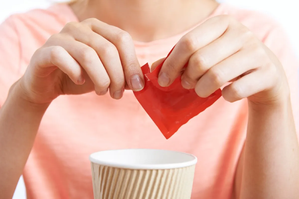 artificial sweetener in coffee habits ruining your heart