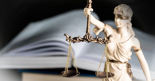 тежест на доказване-юридически-закон-статуя