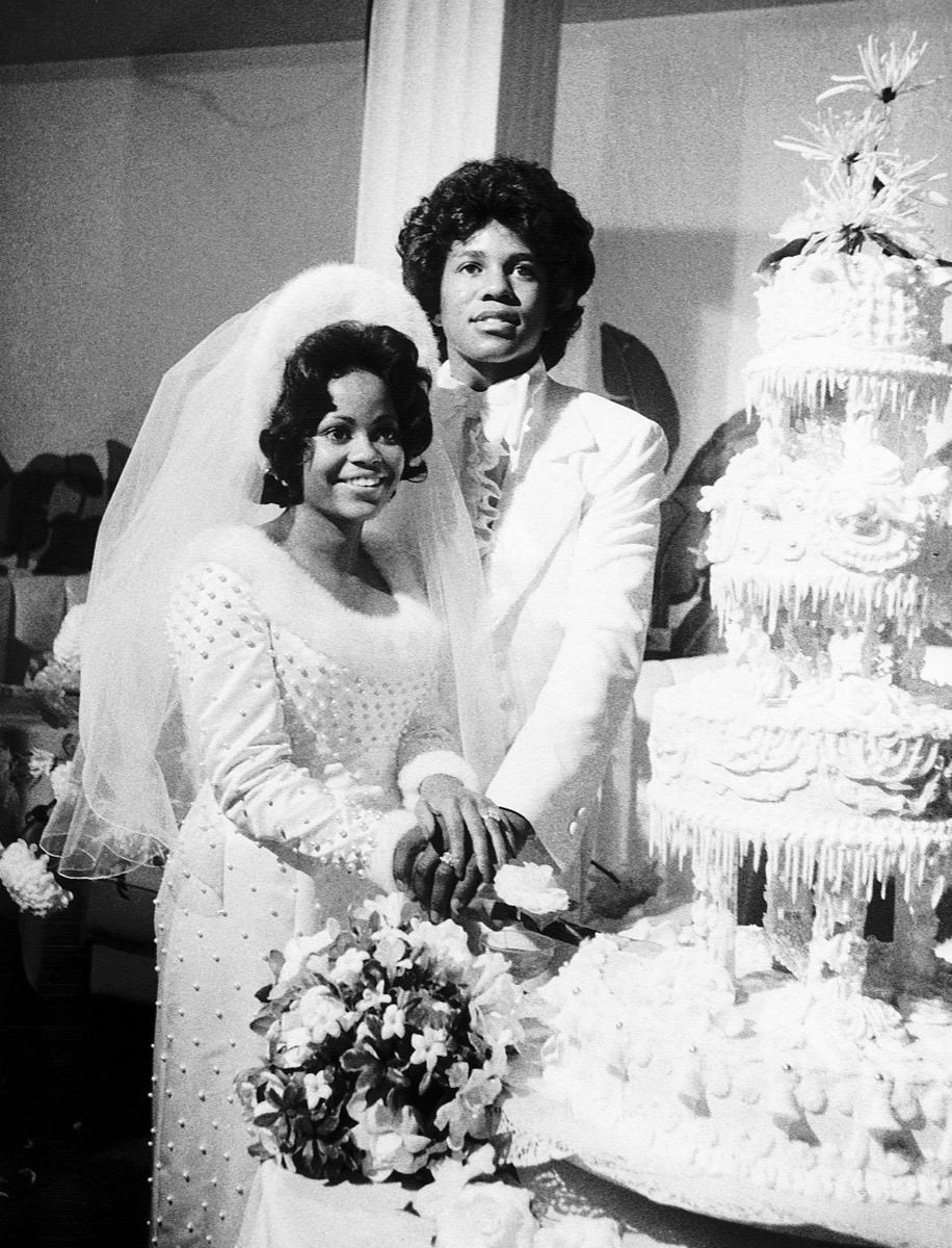 Jermaine Jackson wedding 1970s, huge tiered cake cutting with wife Hazel