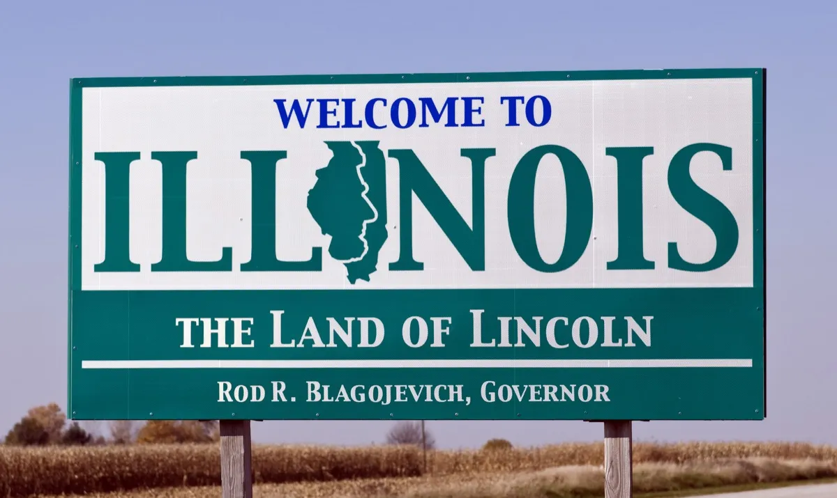 illinois state welcome sign