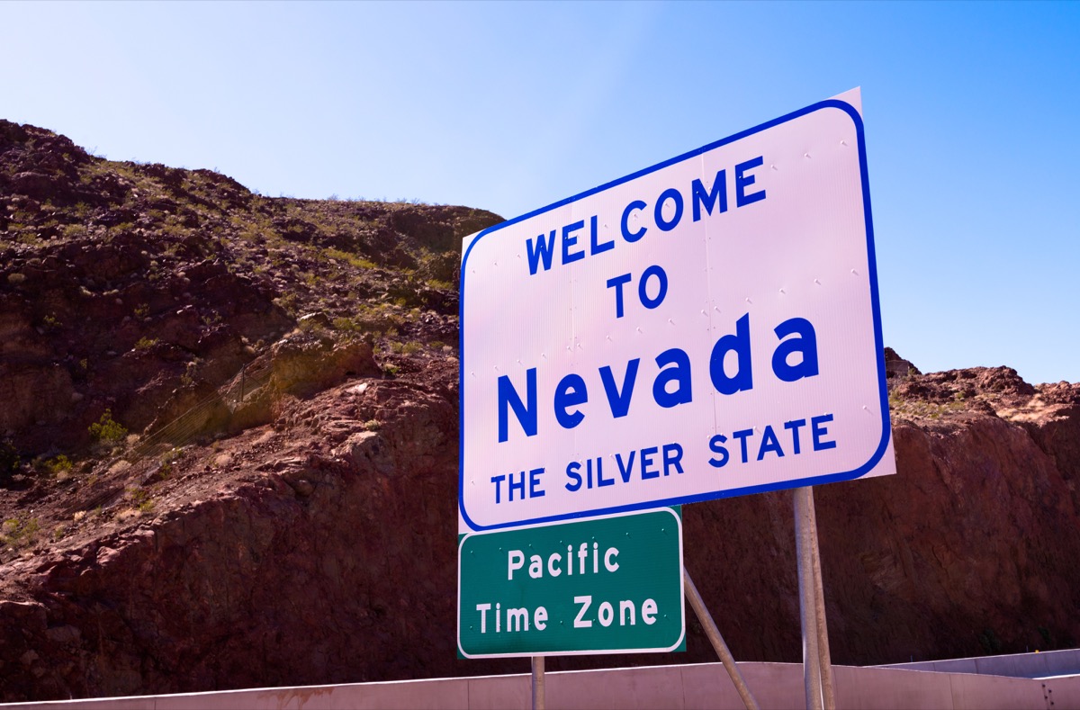 nevada state welcome sign