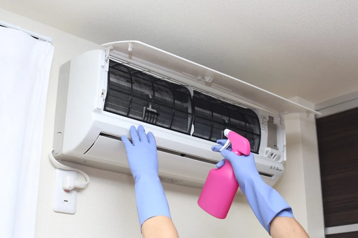 cleaning air conditioner filter, easy home tips
