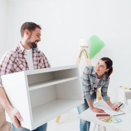 couple renovating home, home renovation cost