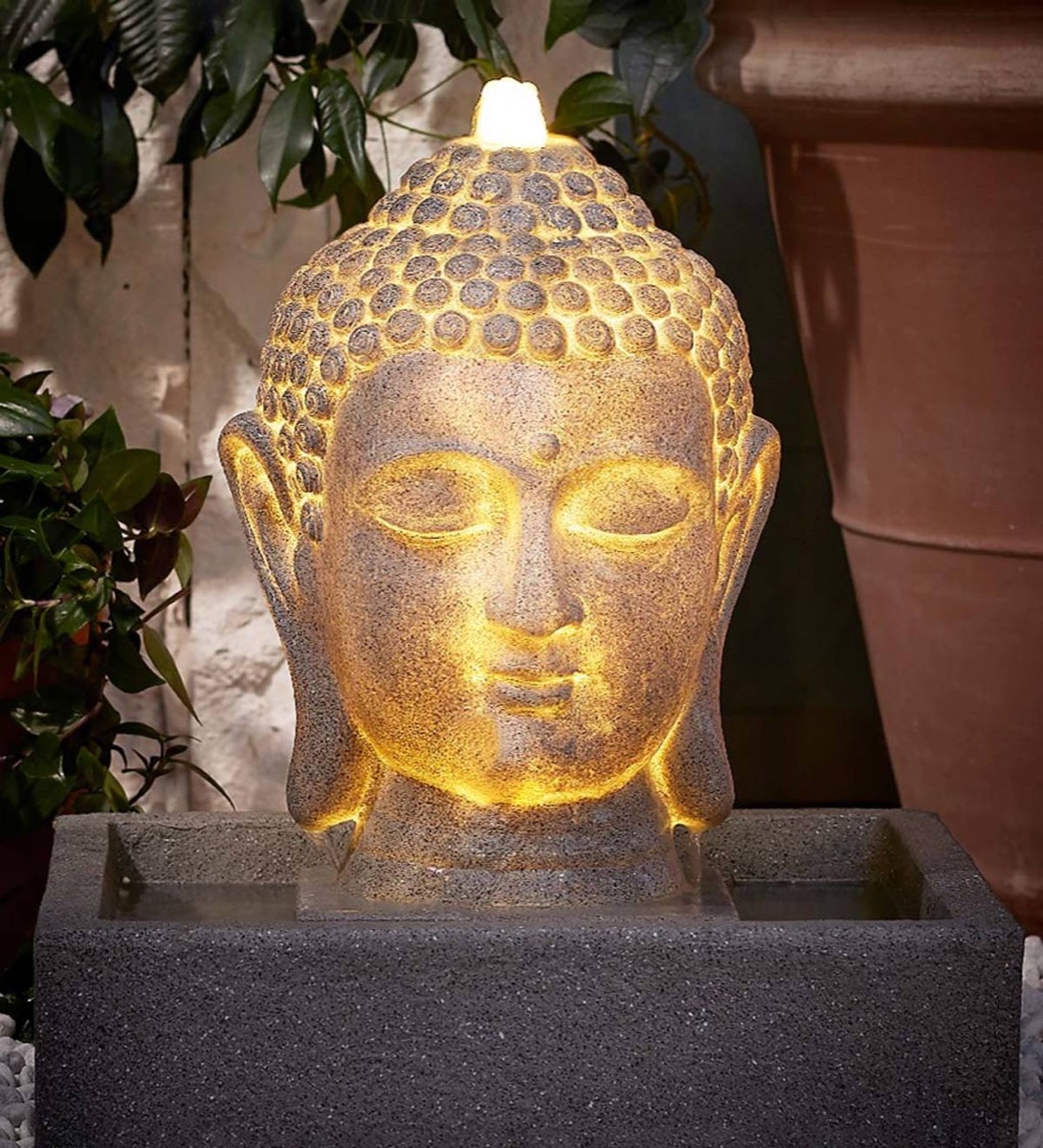 buddha fountain, 90s interior design