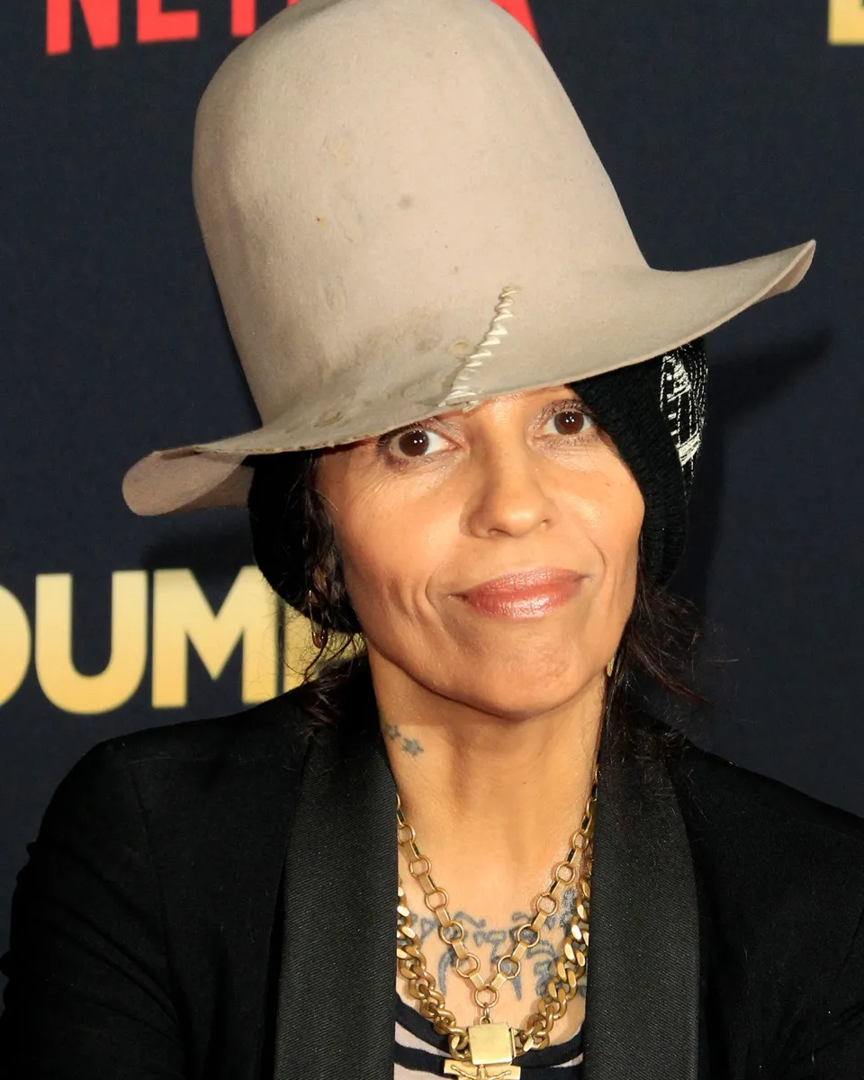 linda perry of 4 non blondes songs secretly written by huge stars
