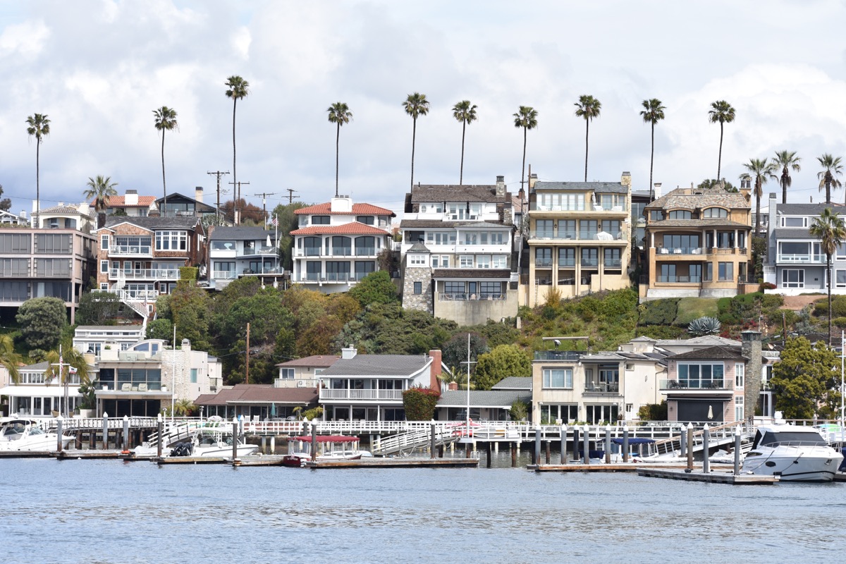 newport beach california, fastest shrinking cities