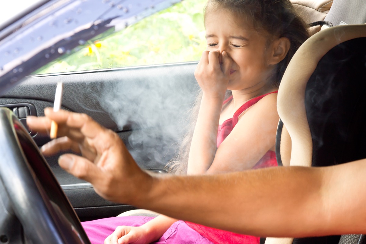 Parent Smoking in the Car in Front of Their Child, bad parenting advice