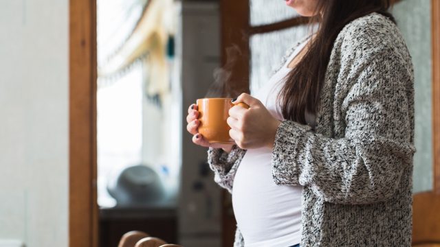 pregnant woman shamed for drinking coffee