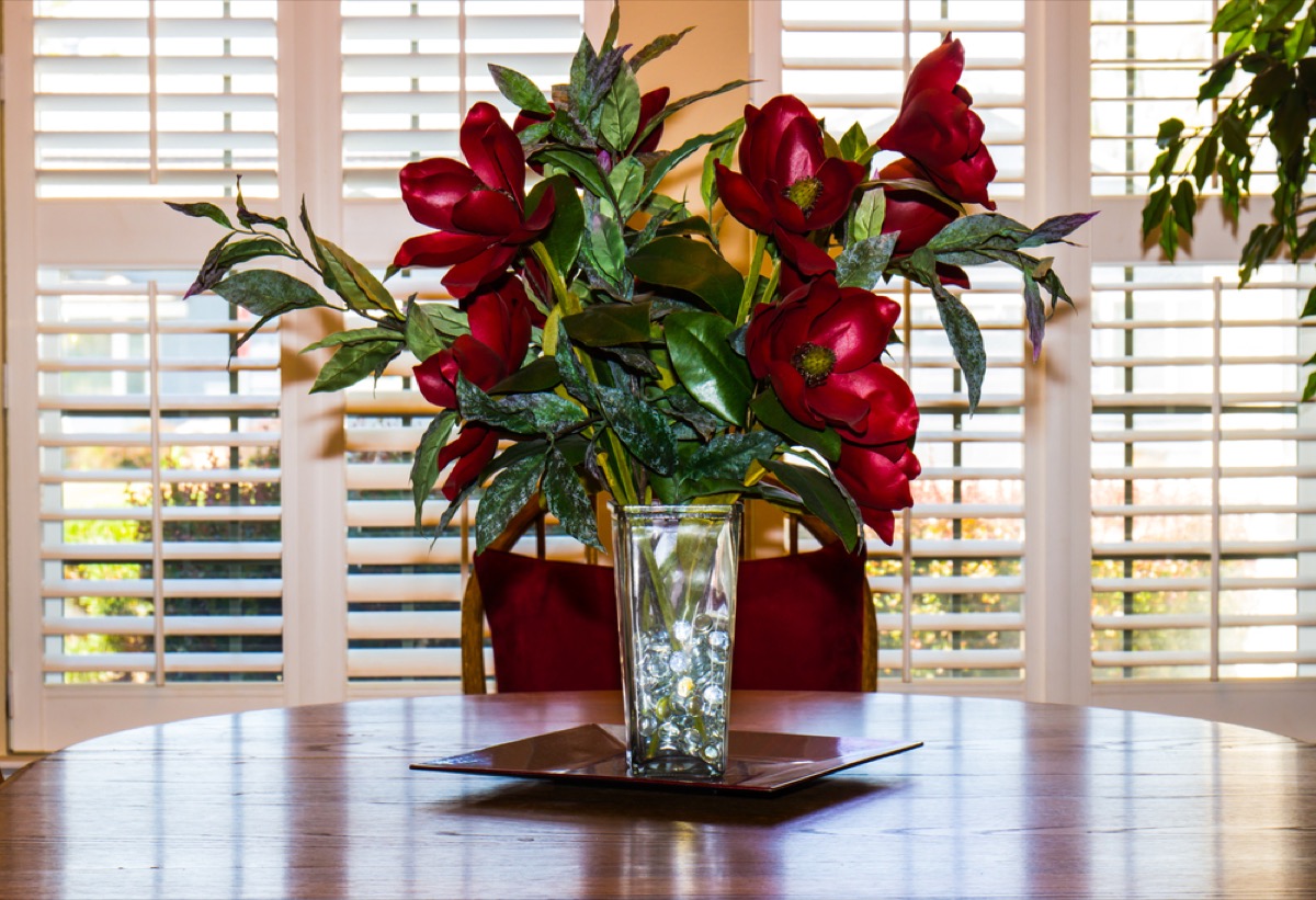 fake flowers, floral arrangement, 90s interior design