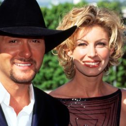 tim mcgraw and faith hill at the 1999 academy awards, old photos country stars