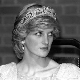 Princess Diana wearing Spencer Tiara 1983, secrets about princess diana