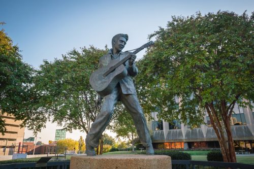 elvis presley statue tennessee famous state statues