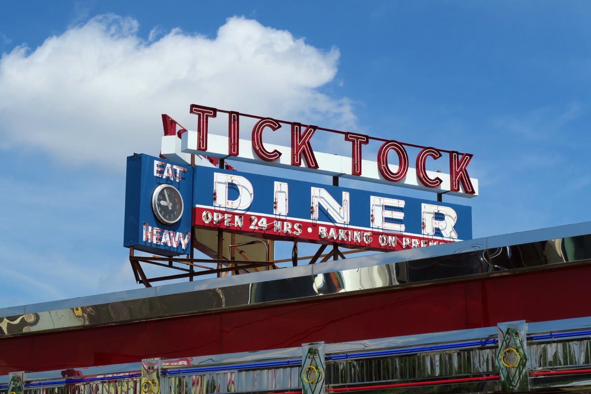 the tick tock diner in clifton new jersey