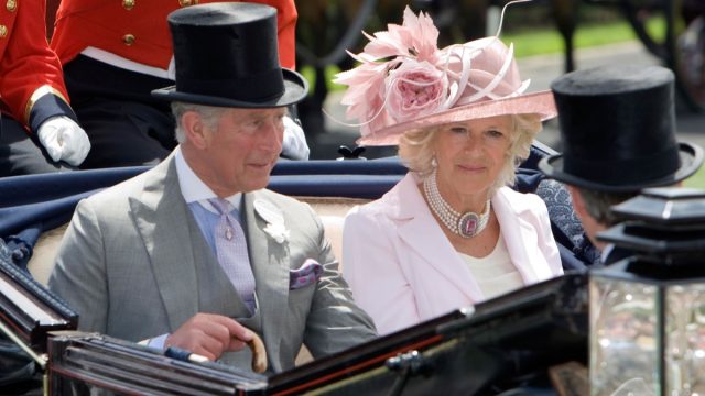 BMCX24 Britain's Prince Charles and Camilla Duchess of Cornwall arrive in a carriage to the Royal Ascot race meeting in 2009. Image shot 2009. Exact date unknown.