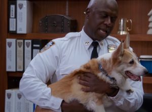 stewart, who plays cheddar on brooklyn nine nine, has died