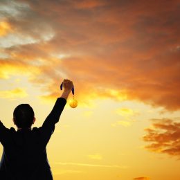 man getting gold medal, state world records