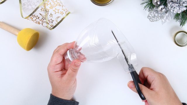 11 creative ways to use a water bottle instead of recycling it