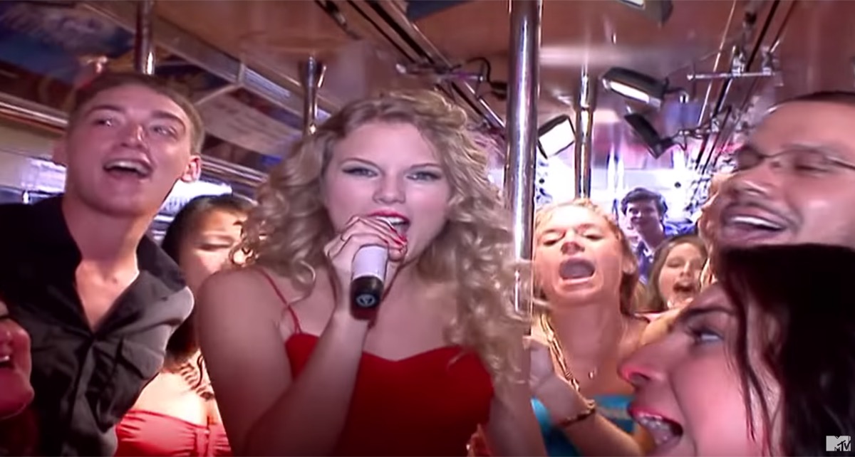 Taylor Swift performs in subway car at 2009 MTV VMAs, most memorable performances