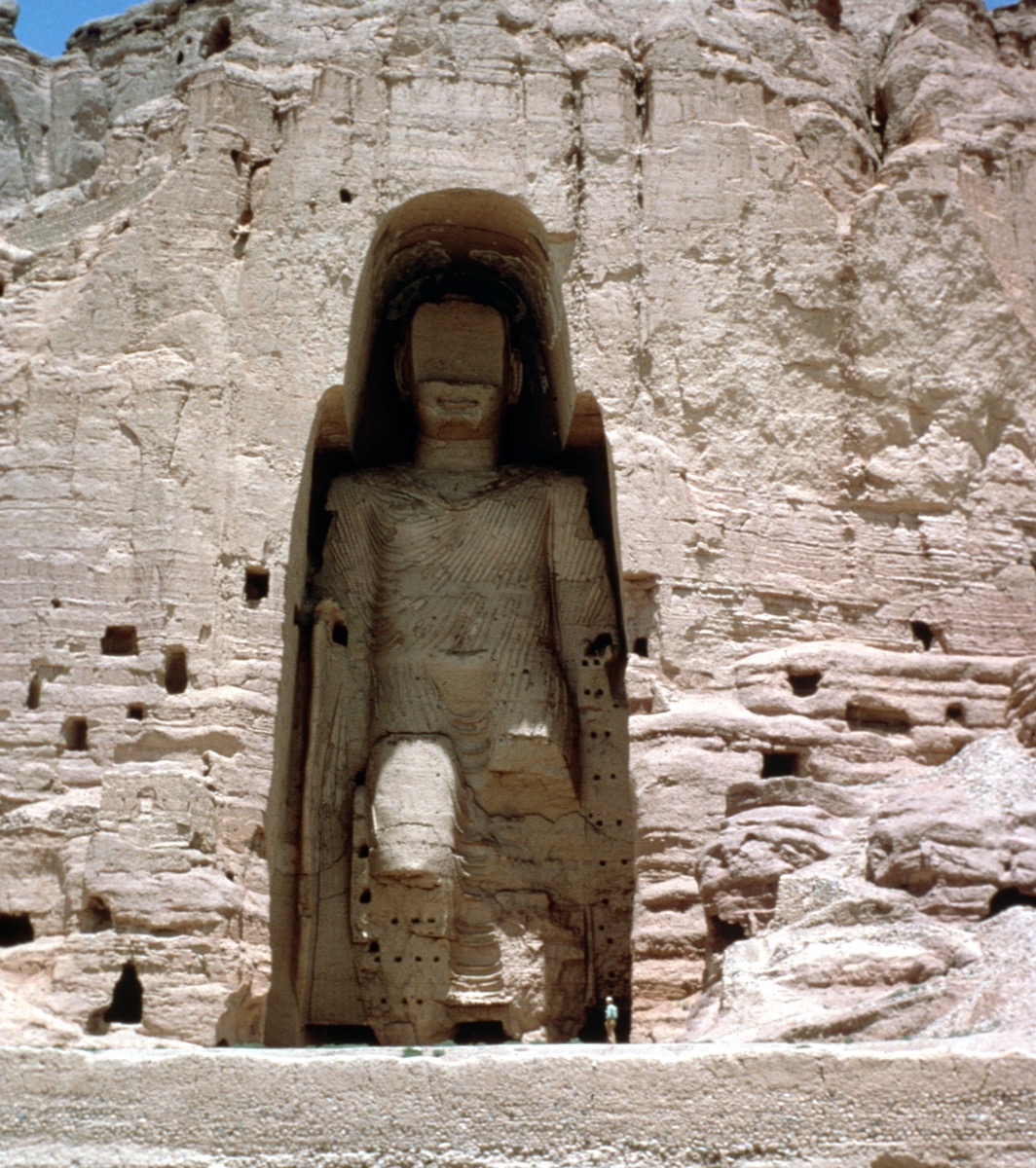 BT7C2C Afghanistan Bamiyan the Big Buddha, destroyed by the Taliban in 2001