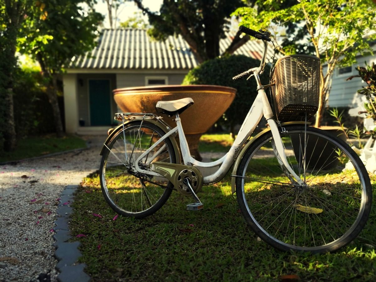 Leaving bike online outside