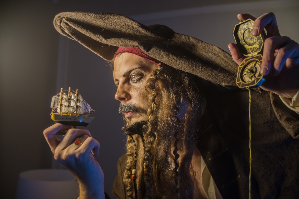 man dressed as pirate - pirate jokes