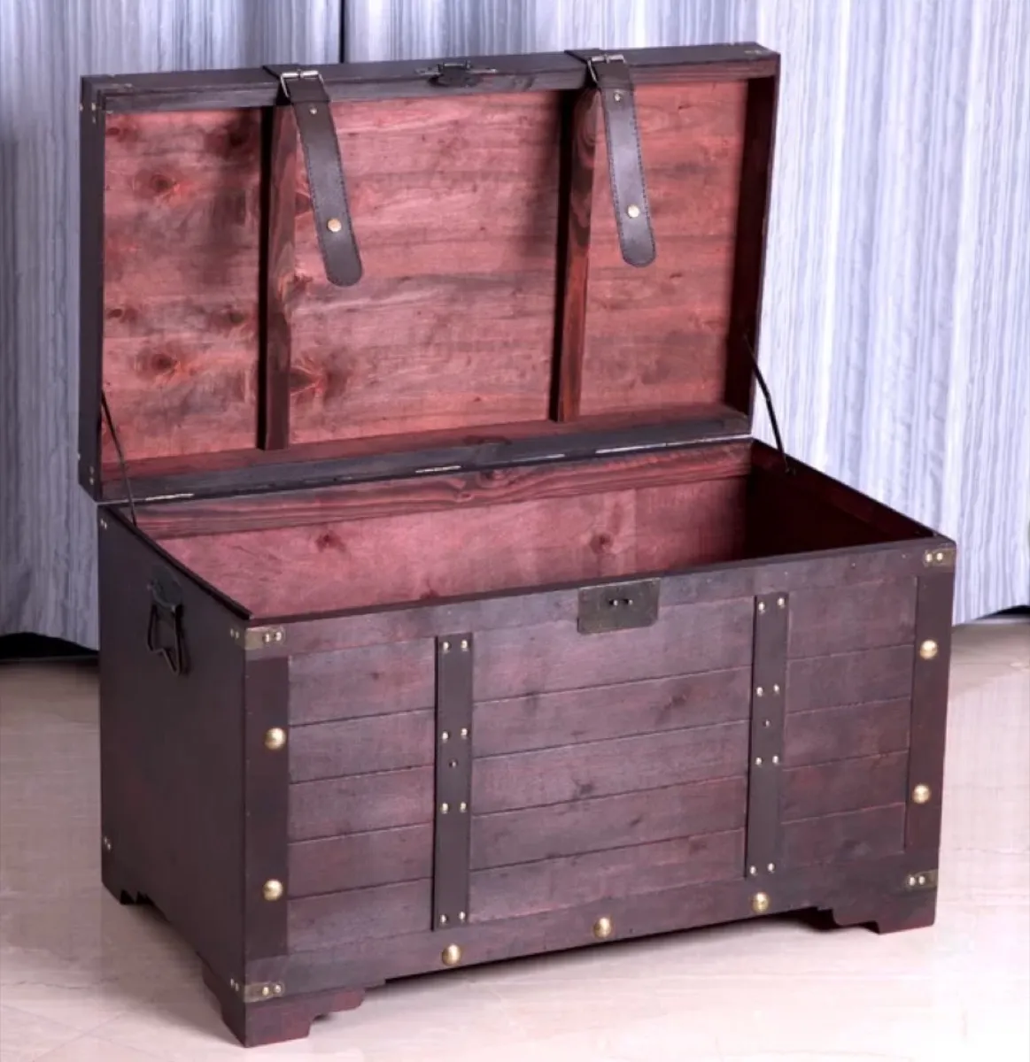 steamer trunk, old fashioned home items