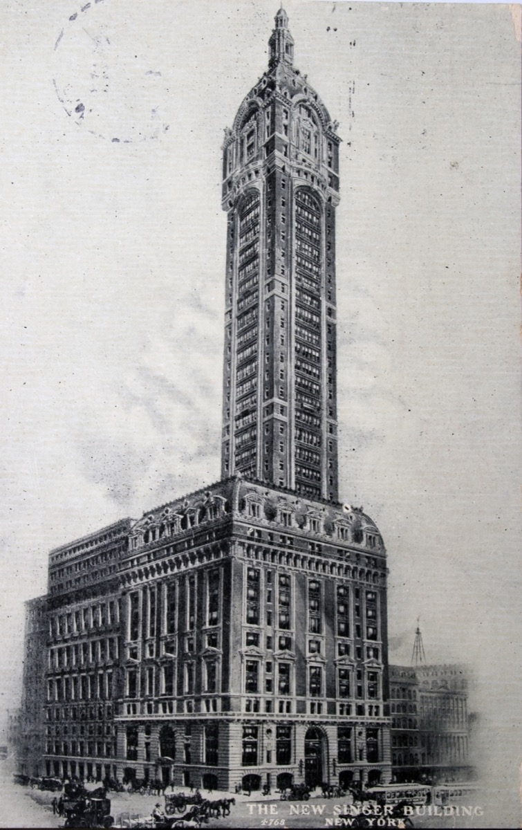 B1P4PC New Singer building in New York 1908. Image shot 1908. Exact date unknown.