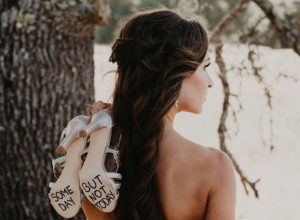 Bride Does Solo Photo Shoot After Calling Off Wedding