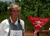Princess Diana walks in landmines in Angola