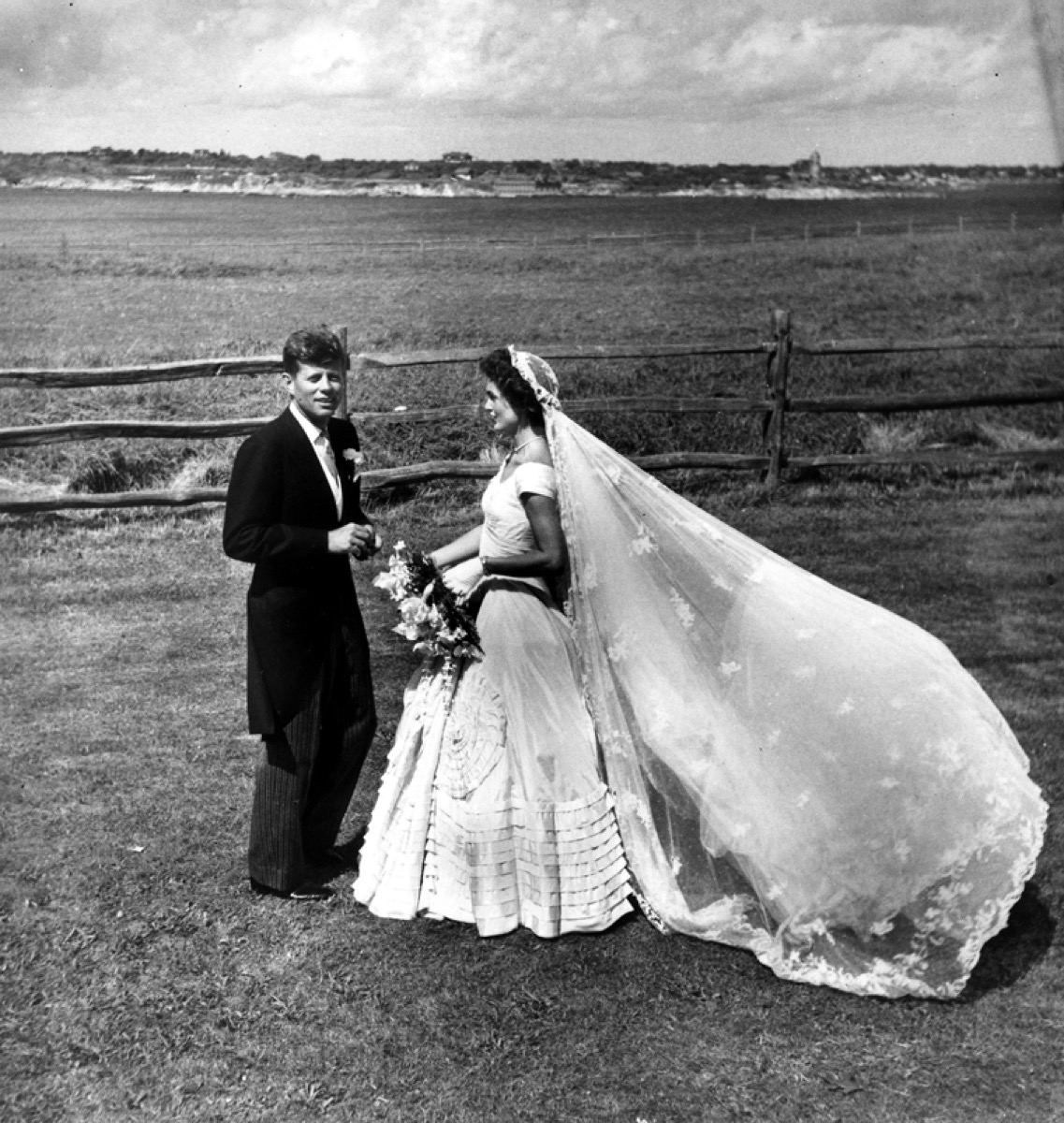 Jackie and JFK on their wedding day JFK Jackie Kennedy wedding