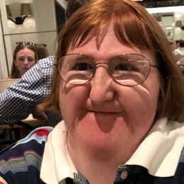 Melissa Blake viral selfies