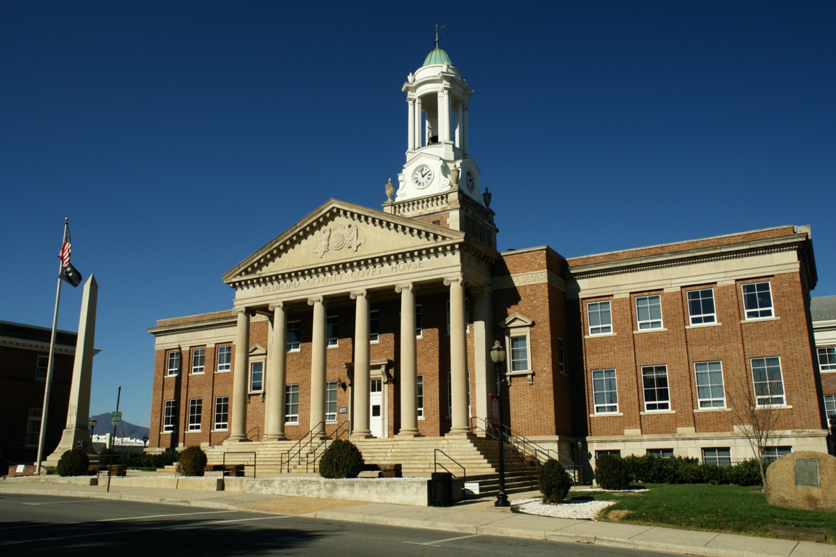 Bedford County Courthouse in West Virginia