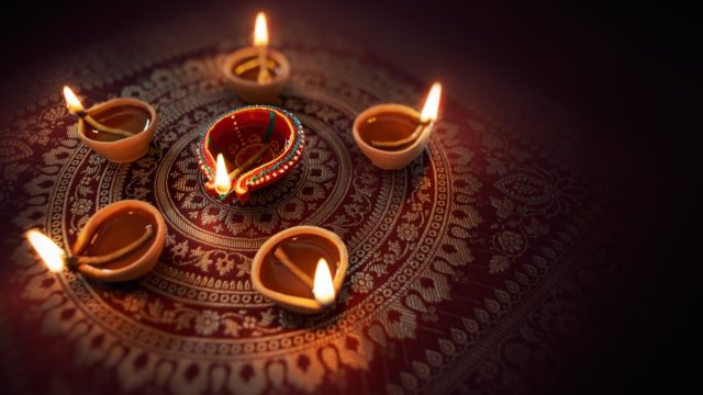 diya lamps lit for diwali