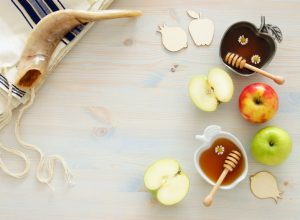 tallit, shofar, apples, and honey, rosh hashanah facts