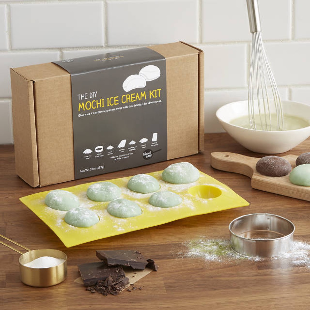 mochi in DIY molds, with box
