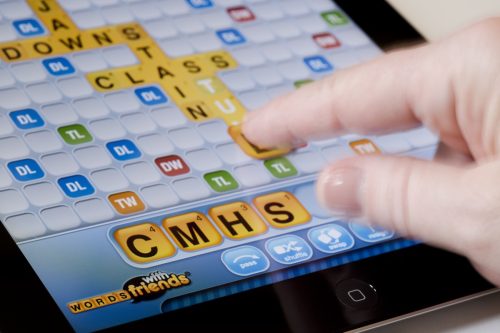 words with friends game on phone