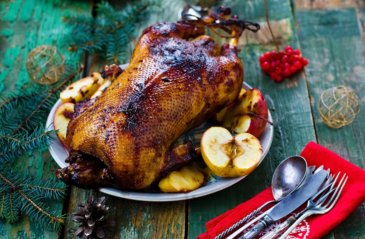 christmas baked goose with apples