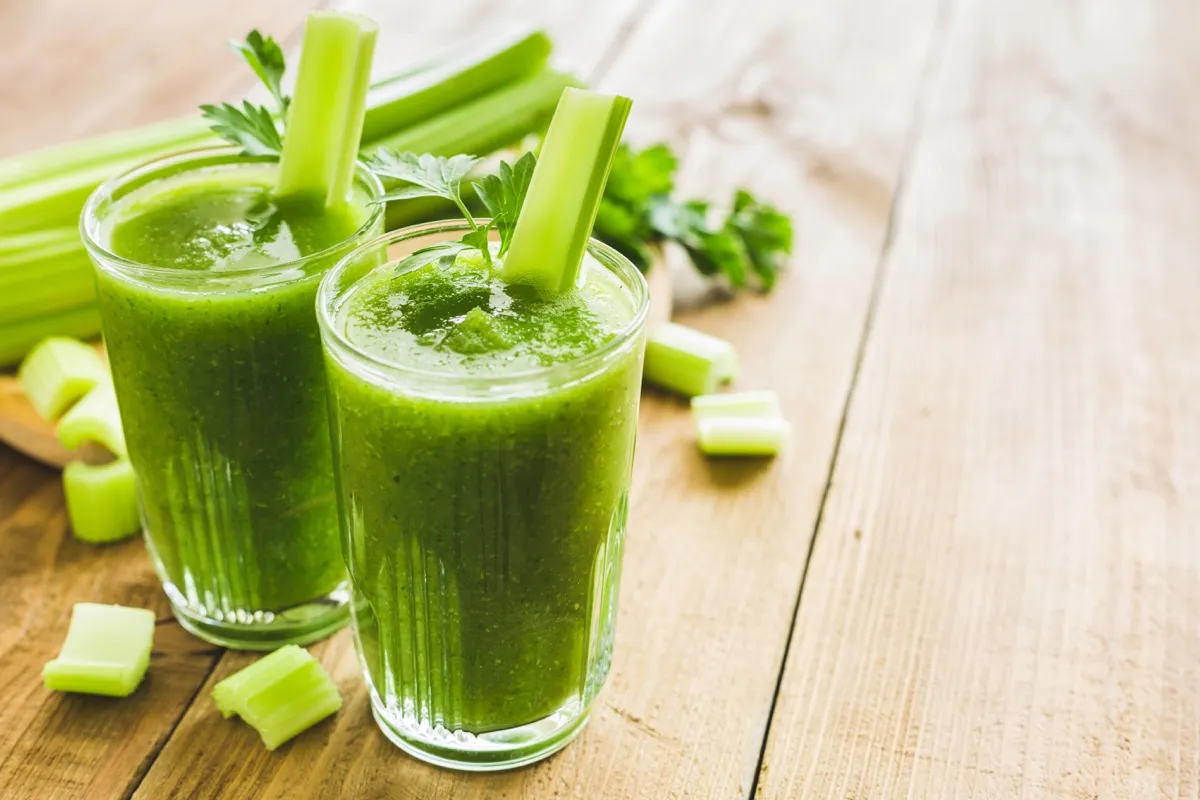 green smoothie with celery