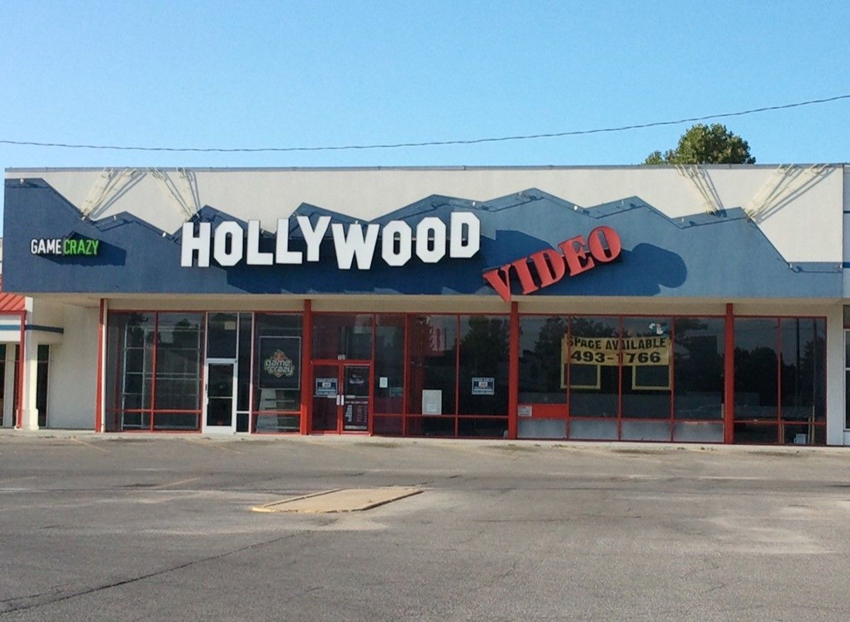 Hollywood Video & GameCrazy. : r/nostalgia