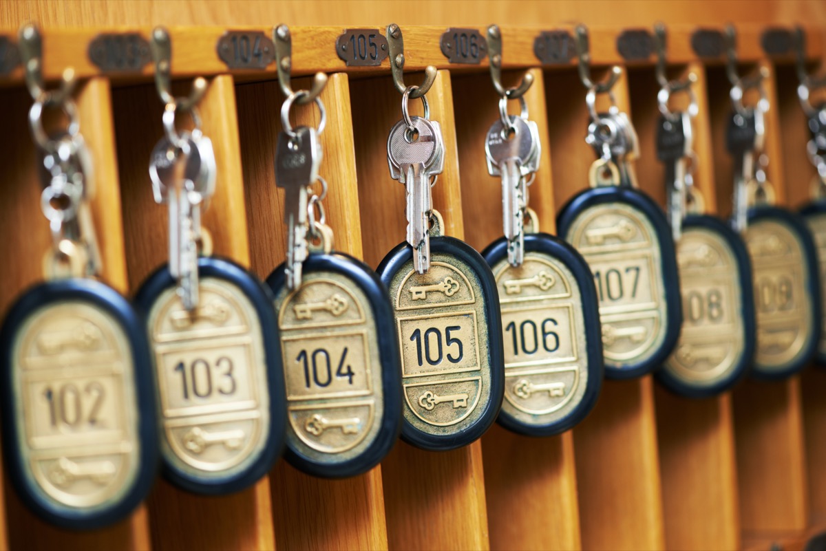 8 varying hotel room keys